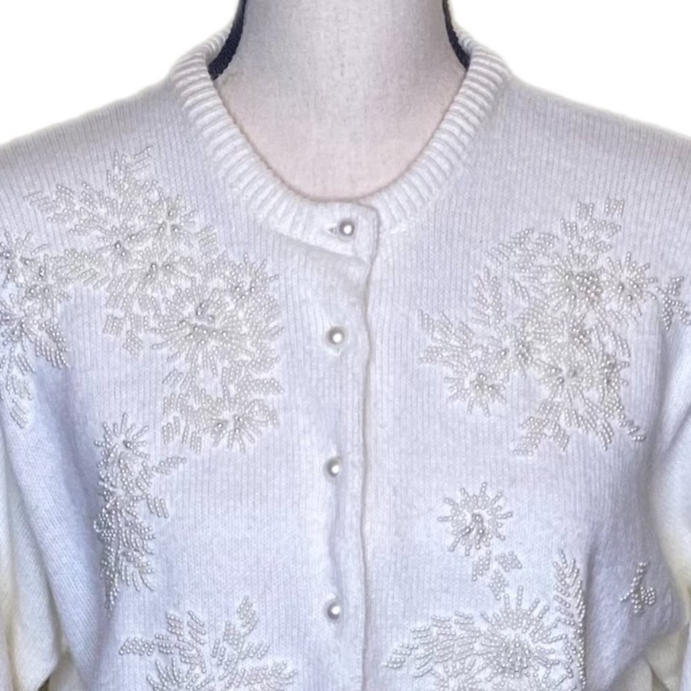 Alfred Dunner Womens Long Sleeve Cream Embellished Cardigan Sweater Size M - Picture 2 of 9